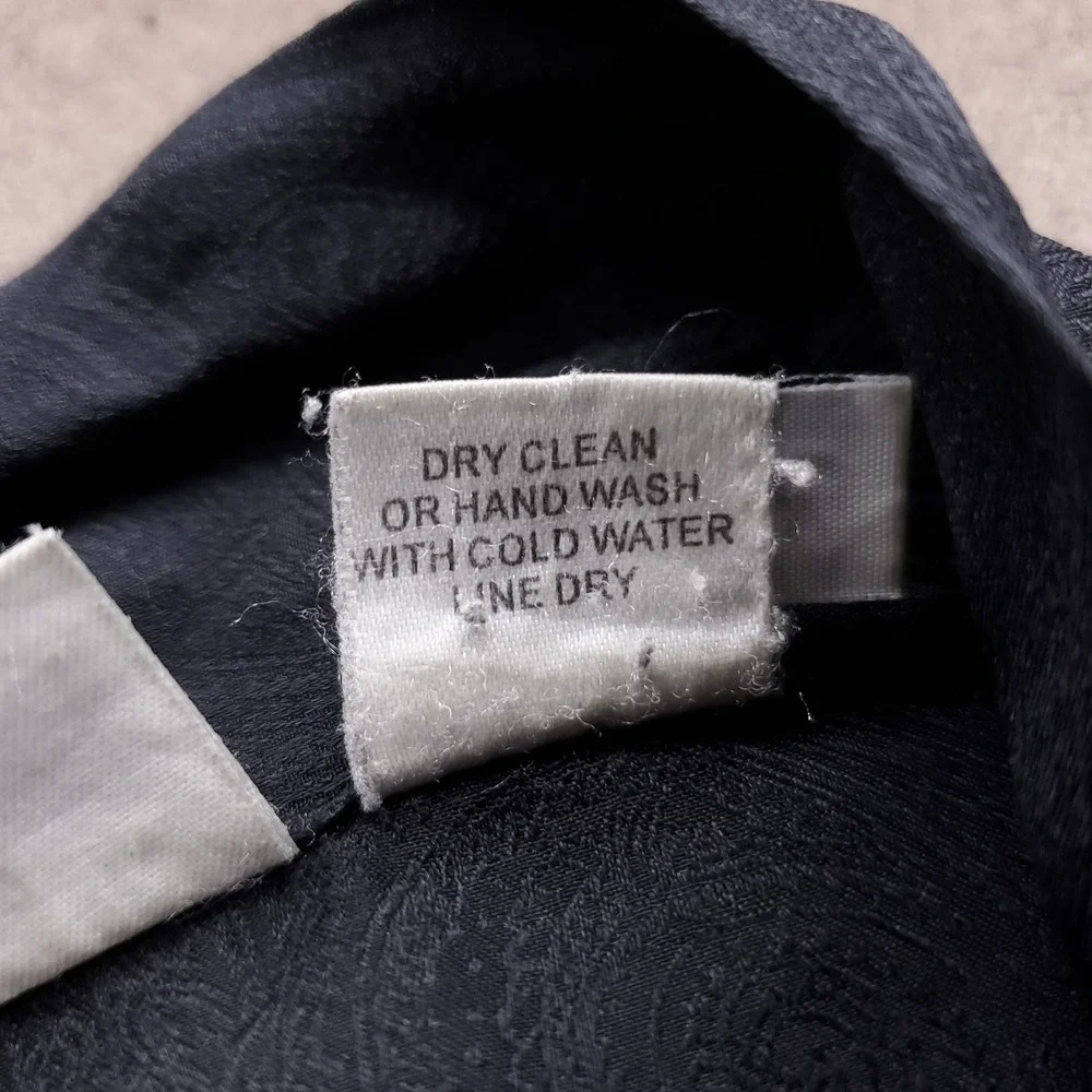 Mansilk tag size